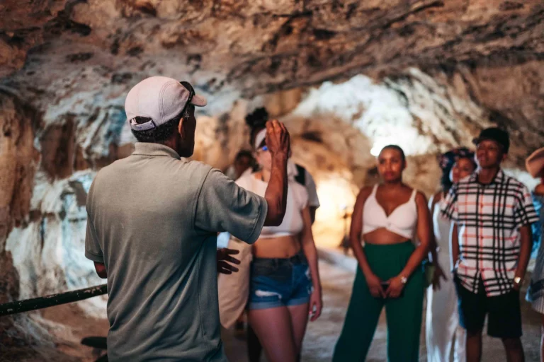 Wonders of Curaçao: caves, turtles & beaches